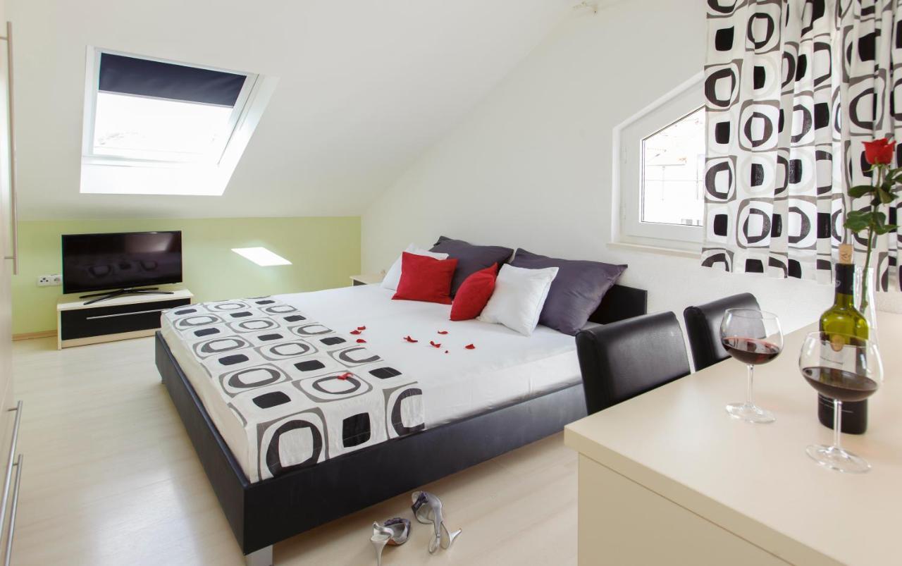 פרומאינה Room In Bb - Delightfull Room For 2 מראה חיצוני תמונה